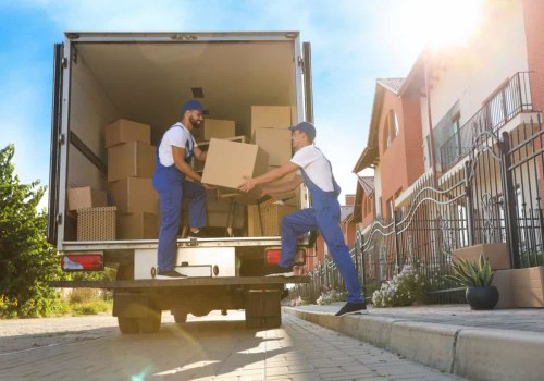 The Benefits of Hiring Long Distance Movers