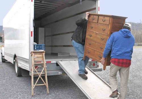 Tips for Loading and Unloading a Moving Truck